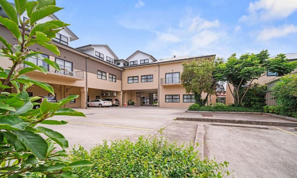 Quest Maitland Aparthotel Exterior photo